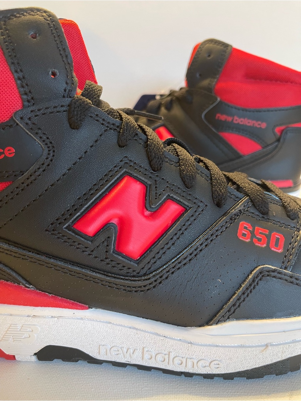 NWB NEW BALANCE 650R BLACK RED MENS 10 “BRED” BB650RBR PREMIUM LEATHER SNEAKER - Picture 4 of 17